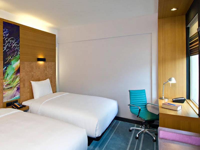 Hotel Aloft Bengaluru Whitefield Exterior foto